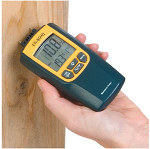 How to fit wood flooring onto chipboard - moisture meter