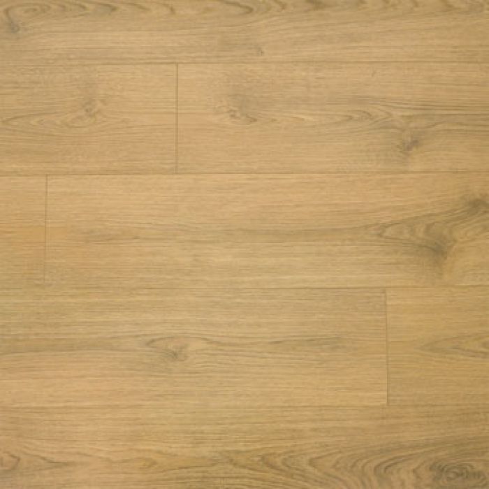Bradgate Natural Oak 8mm Laminate Flooring 