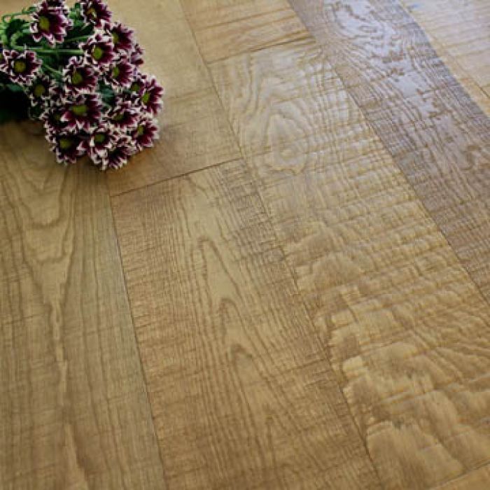 150mm Matt Lacquered Engineered Raw Sawn Oak 18mm Wood Flooring 1.98m²