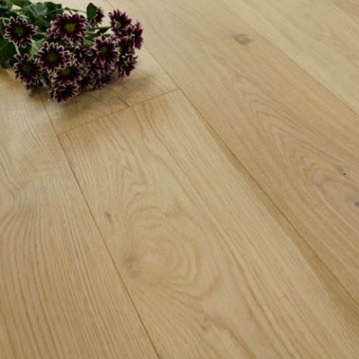 190mm Engineered Brushed & White Oiled 1-Strip Oak Wood Flooring 2.88m²