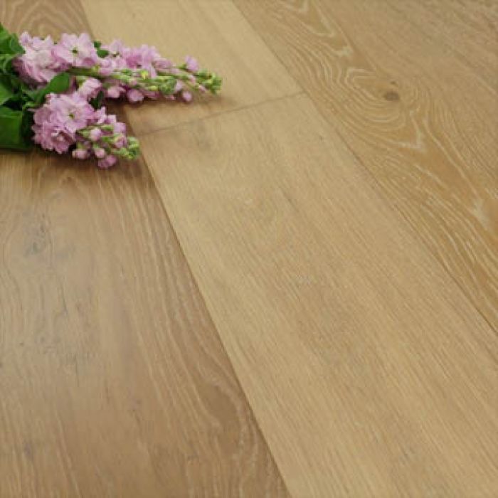 190mm Handscraped & UV Oiled Engineered Oat Oak Wood Flooring 2.17m²