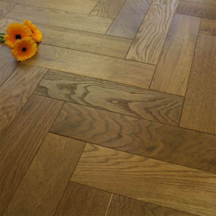 90mm Herringbone Brushed & Oiled Golden Smoked Oak Parquet Wood Flooring 1.44m²