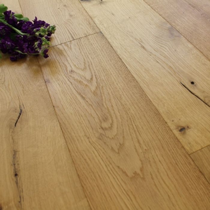 190mm Engineered Rustic Brushed and UV Oiled Oak Wood Flooring 2.89m²