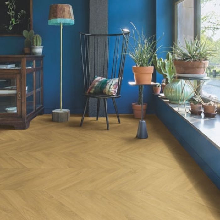 Quick-Step Impressive Patterns Chevron Oak Natural IPA4161 Laminate Flooring 1.901m²