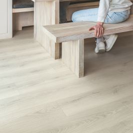 Quick-Step Classic Ash Grey Oak CLM5786 Laminate Flooring