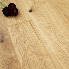 180mm Brushed & UV Oiled Engineered Natural Oak Click Wood Flooring 2.77m²