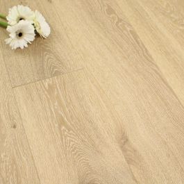 180mm Brushed & Matt Lacquered Engineered Oak Antique White Click Wood Flooring 2.77m²