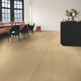 Quick-Step Capture Beige Varnished Oak SIG4750 Laminate Flooring 2.048m²
